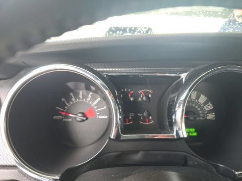 Used 2008 Ford Mustang GT RWD image 5