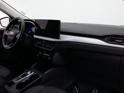 Used 2023 Ford Escape SE w/ PHEV Premium Package FWD image 42