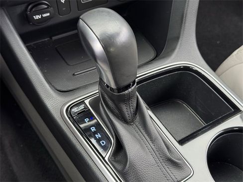 Used 2019 Hyundai Sonata Limited image 20