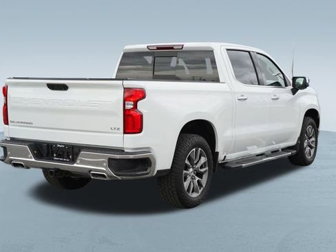 Used 2025 Chevrolet Silverado 1500 LTZ w/ LTZ Premium Package image 9