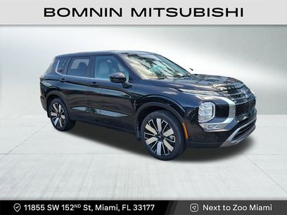 New 2025 Mitsubishi Outlander SE