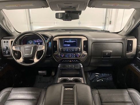 Used 2018 GMC Sierra 2500 Denali w/ Duramax Plus Package image 29