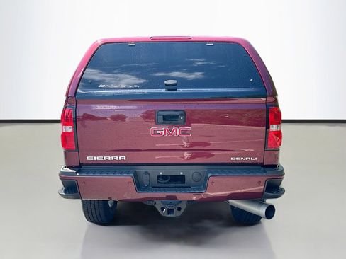 Used 2015 GMC Sierra 2500 Denali w/ Duramax Plus Package AWD/4WD image 6