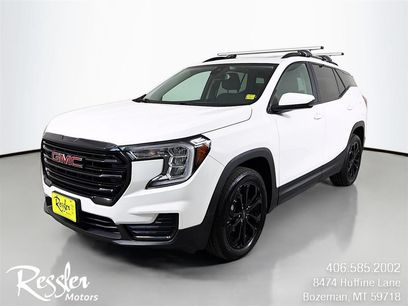 Used 2022 GMC Terrain SLE w/ Driver Convenience Package