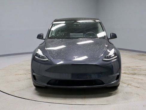 Used 2024 Tesla Model Y Long Range image 5