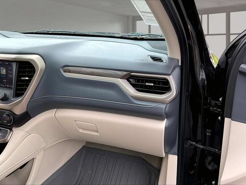 Used 2021 GMC Acadia Denali w/ LPO, Floor Liner Package FWD image 29