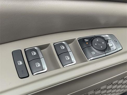 New 2026 Kia Carnival EX image 28