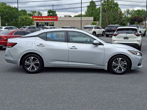 Used 2020 Nissan Sentra SV w/ Trunk Package FWD image 8