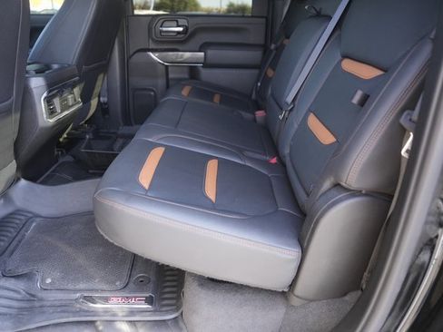 Used 2022 GMC Sierra 2500 AT4 w/ AT4 Preferred Package image 13