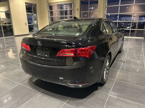 Used 2018 Acura TLX image 6