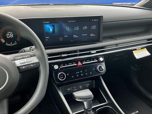 New 2026 Hyundai Santa Cruz SEL FWD image 6