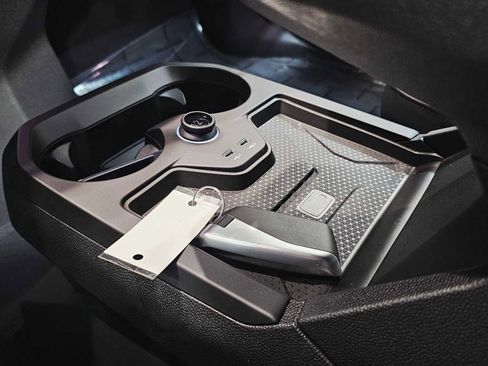 New 2026 BMW iX xDrive45 image 19