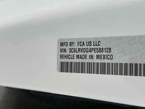 Used 2023 RAM ProMaster 2500 FWD image 38