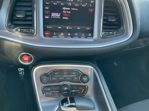 Used 2019 Dodge Challenger SRT Hellcat Redeye image 21