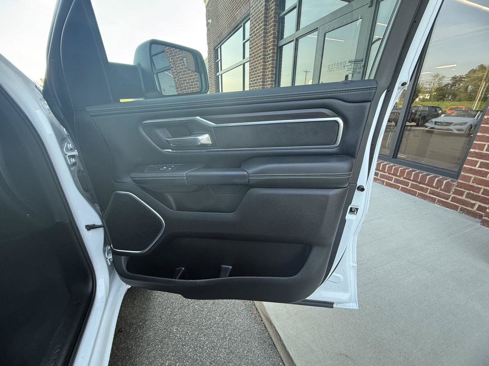 Used 2026 RAM 1500 Laramie AWD/4WD image 26