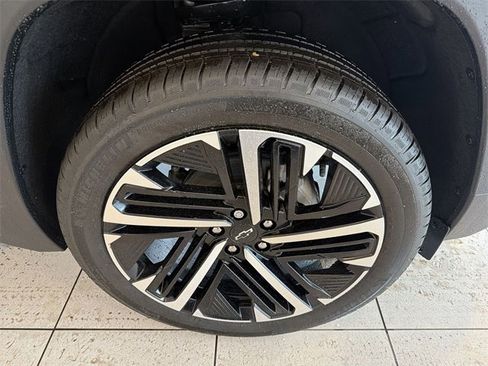 New 2026 Chevrolet Equinox RS w/ Convenience Package III image 14