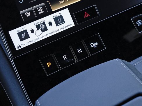 Certified 2026 INFINITI QX80 4WD image 18