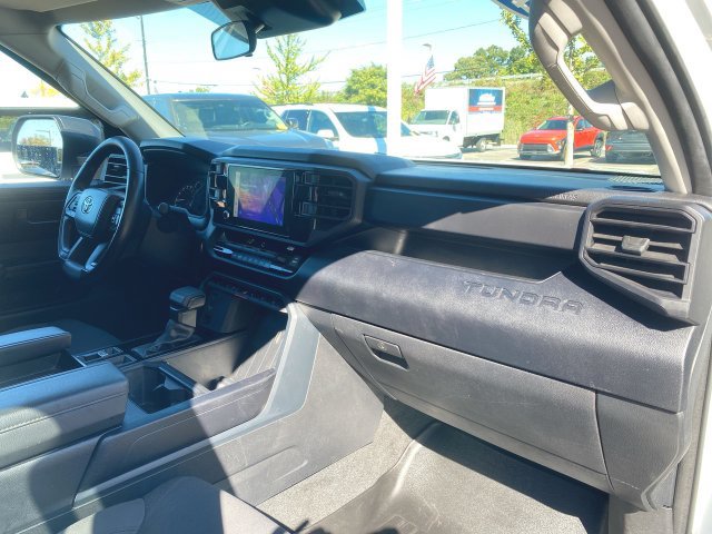 Used 2024 Toyota Tundra SR AWD/4WD image 27