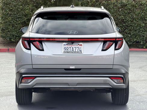 Used 2025 Hyundai Tucson Limited AWD/4WD image 6