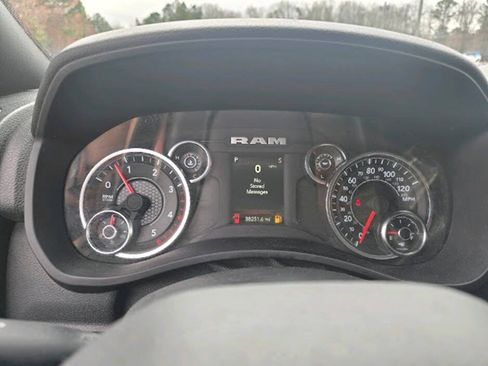 Used 2024 RAM 3500 Tradesman AWD/4WD image 14
