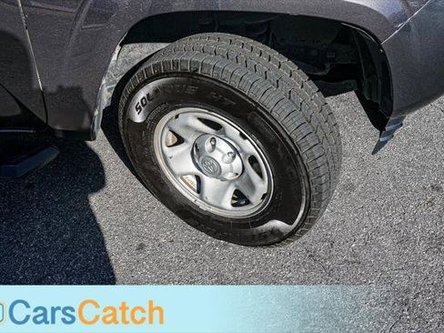 Used 2020 Toyota Tacoma SR w/ SR Convenience Package image 17