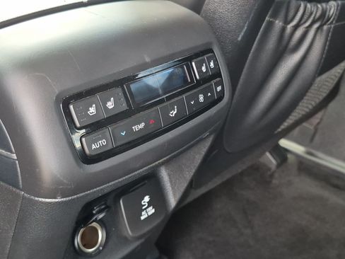 Used 2021 Hyundai Palisade Limited FWD image 24