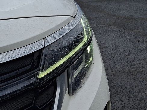 Used 2024 Kia Seltos SX image 37