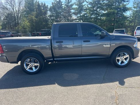 Used 2018 RAM 1500 Express image 4