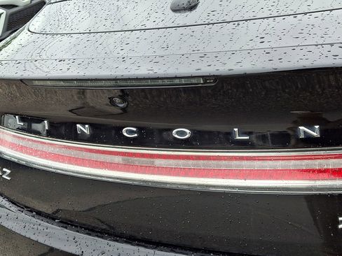 Certified 2019 Lincoln MKZ Reserve FWD image 31