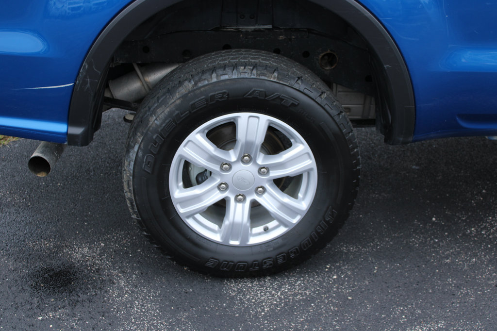 Used 2019 Ford Ranger XL w/ Equipment Group 101A Mid RWD image 17