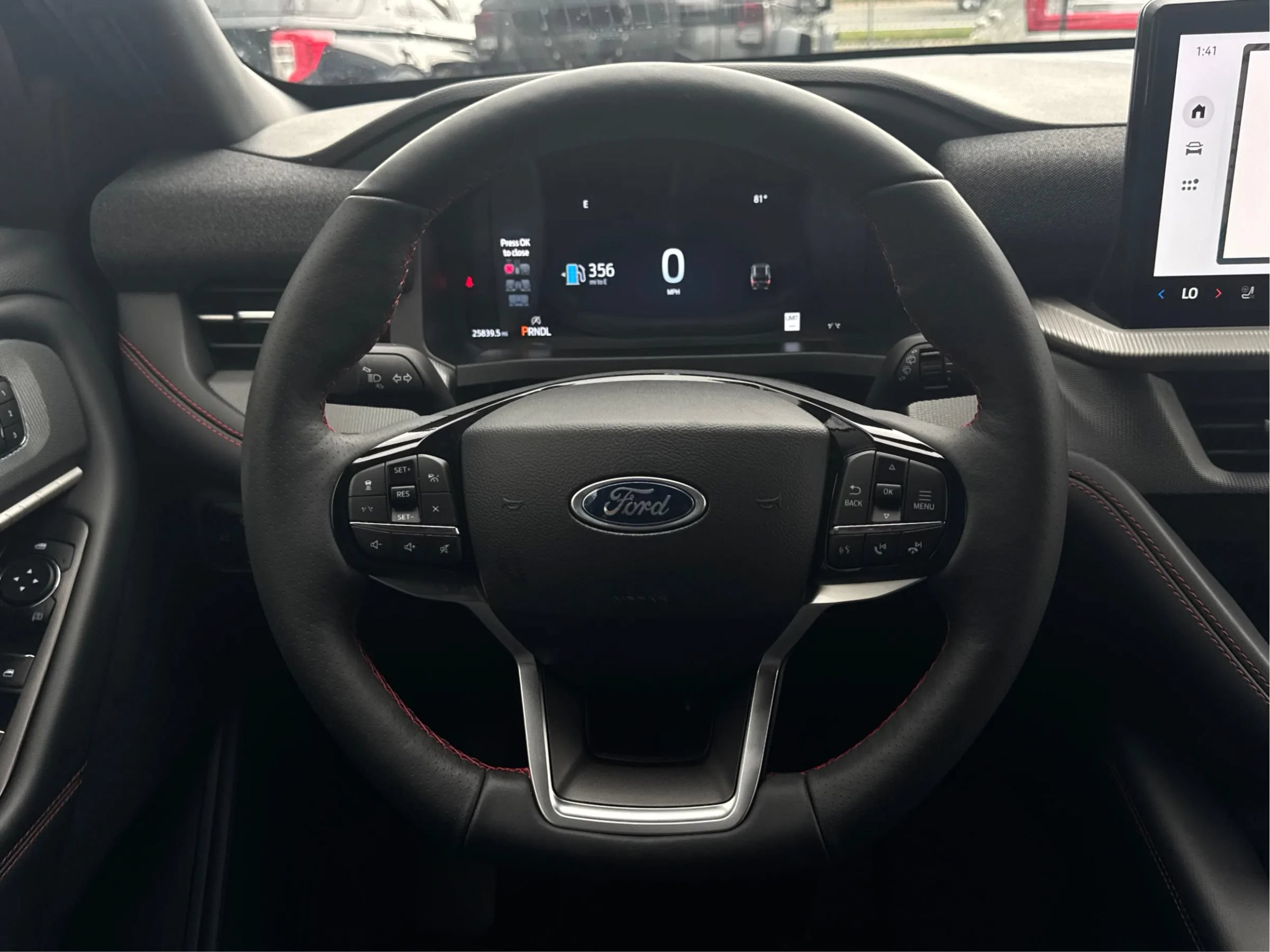 Used 2026 Ford Explorer ST-Line w/ ST-Line Street Pack RWD image 19