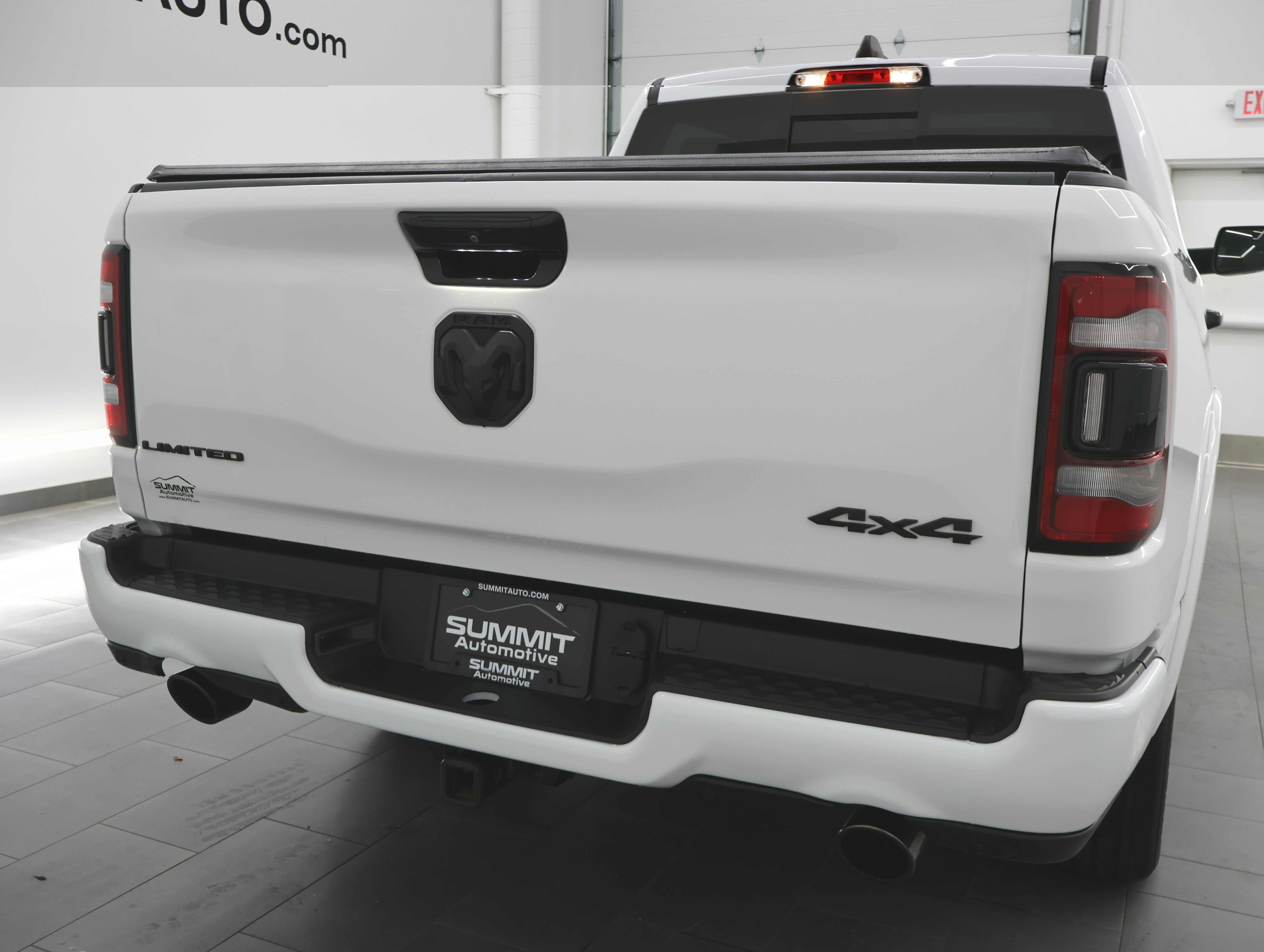 Used 2023 RAM 1500 Limited w/ Night Edition AWD/4WD image 27