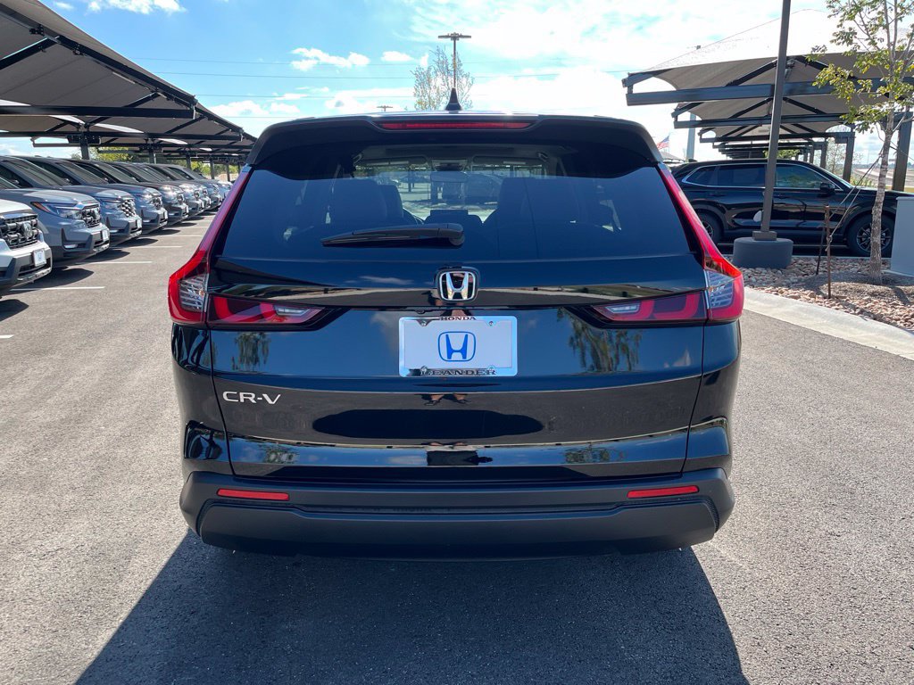 Used 2025 Honda CR-V EX image 5