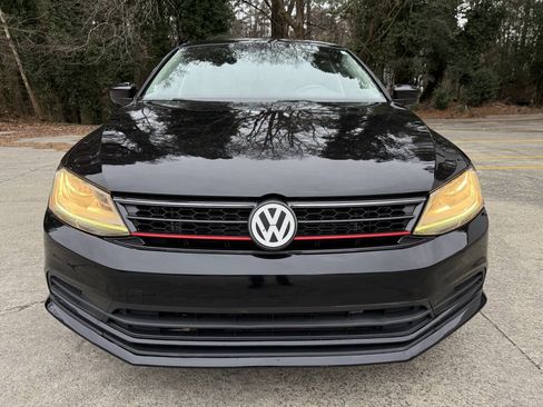 Used 2017 Volkswagen Jetta S image 10