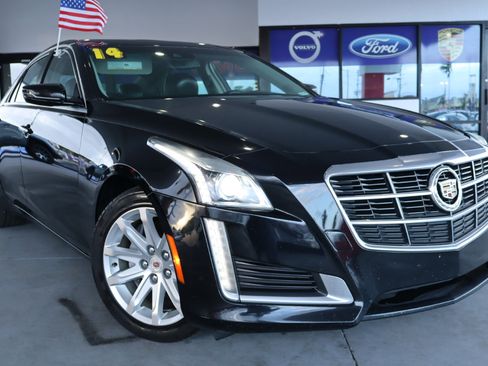 Used 2014 Cadillac CTS Luxury image 2