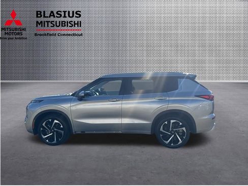 Used 2022 Mitsubishi Outlander SEL AWD/4WD image 15