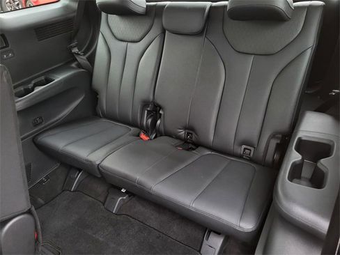 Certified 2021 Hyundai Palisade SEL image 15