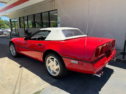 Used 1989 Chevrolet Corvette Convertible RWD image 10