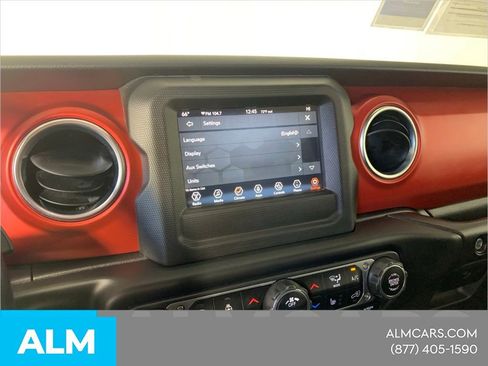 Used 2021 Jeep Wrangler Unlimited Rubicon w/ Dual Top Group image 26