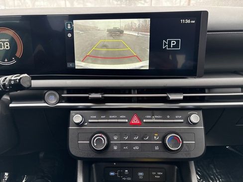 Used 2025 Hyundai Tucson SE image 20