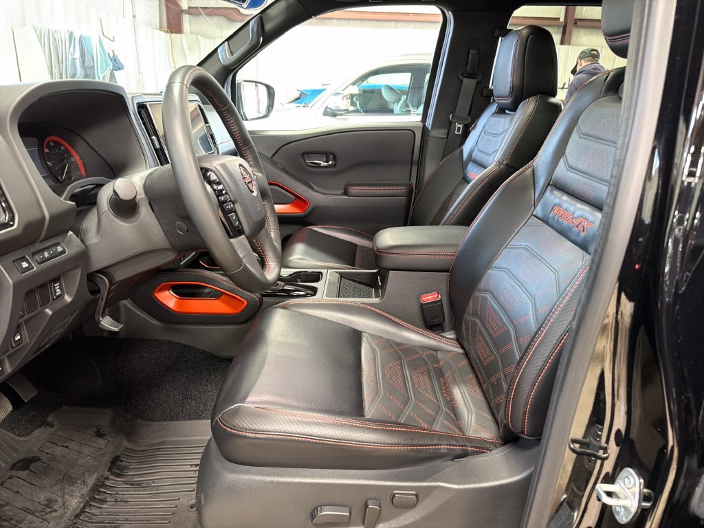 Certified 2025 Nissan Frontier PRO-4X w/ Pro Premium Package AWD/4WD image 20
