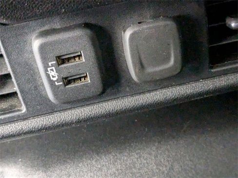 Used 2021 Chevrolet Silverado 1500 LT w/ Safety Package II image 25