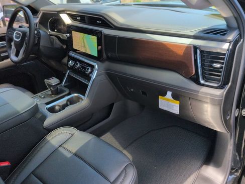 New 2026 GMC Sierra 1500 Denali AWD/4WD image 24