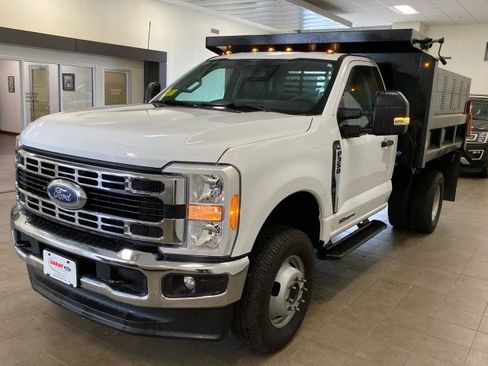 Used 2023 Ford F350 XL w/ Snow Plow Prep Package image 4