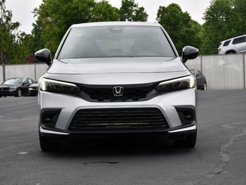 Used 2023 Honda Civic Sport image 2