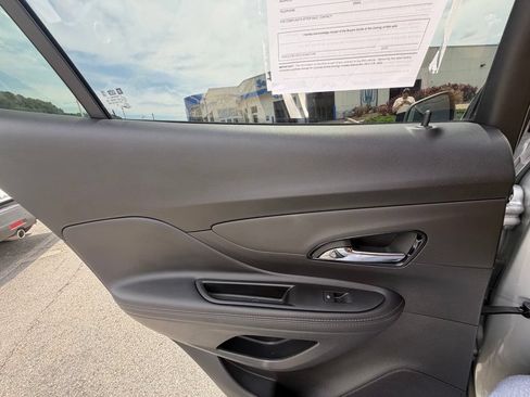 Used 2022 Buick Encore Preferred w/ Safety Package AWD/4WD image 23