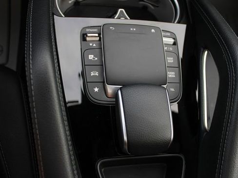 Used 2021 Mercedes-Benz GLE 350 4MATIC image 19