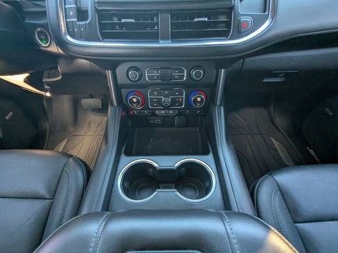 Used 2022 Chevrolet Tahoe Z71 image 24