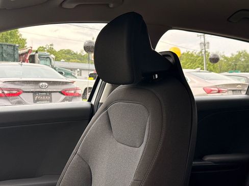 Used 2025 Kia K4 FWD image 25