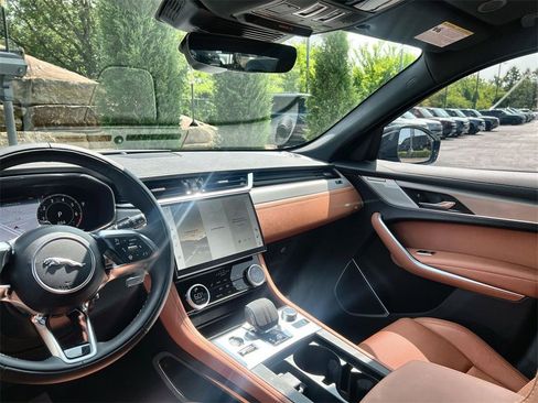 New 2026 Jaguar F-PACE R-Dynamic S image 13